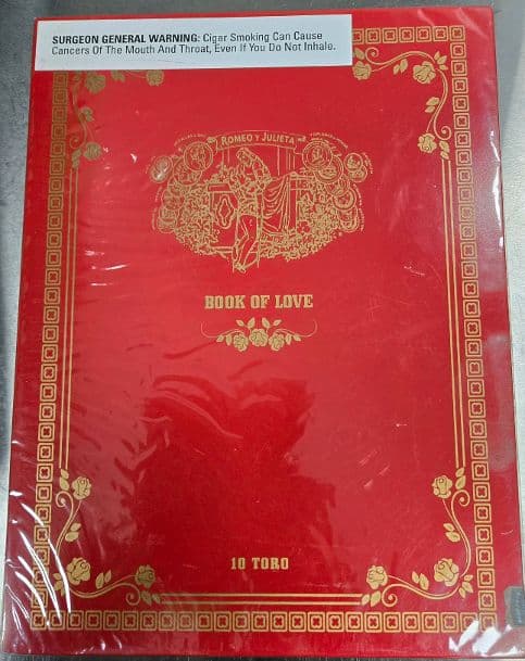 Romeo y Julieta Book of Love Limited Edition Toro 6 × 52 Box of 10
