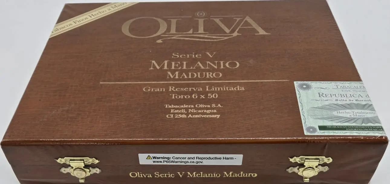 Oliva Serie V Melanio Tor 6 x 52 (6.0" x 52) - Box Of 10