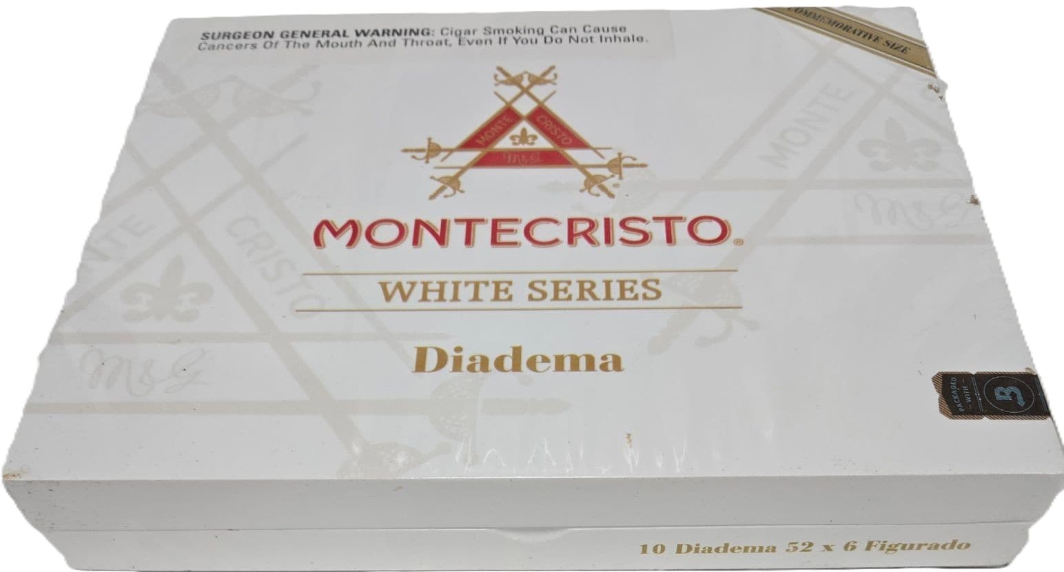 Montecristo White Series Diadema Ecuador Connecticut 6 × 52 Box Of 10 Cigars